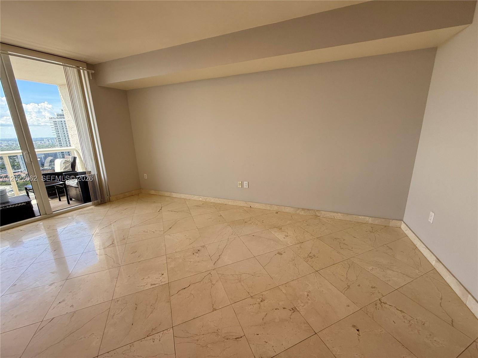 1850 S Ocean Dr 4009 Property Photo 8