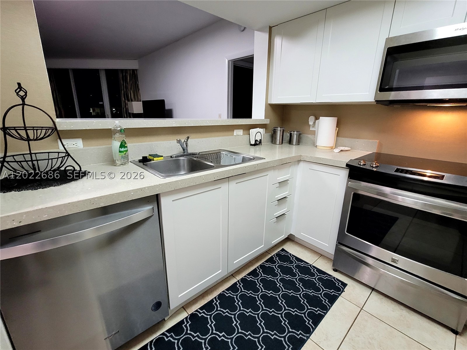 17375 Collins Ave 1007 Property Photo 7