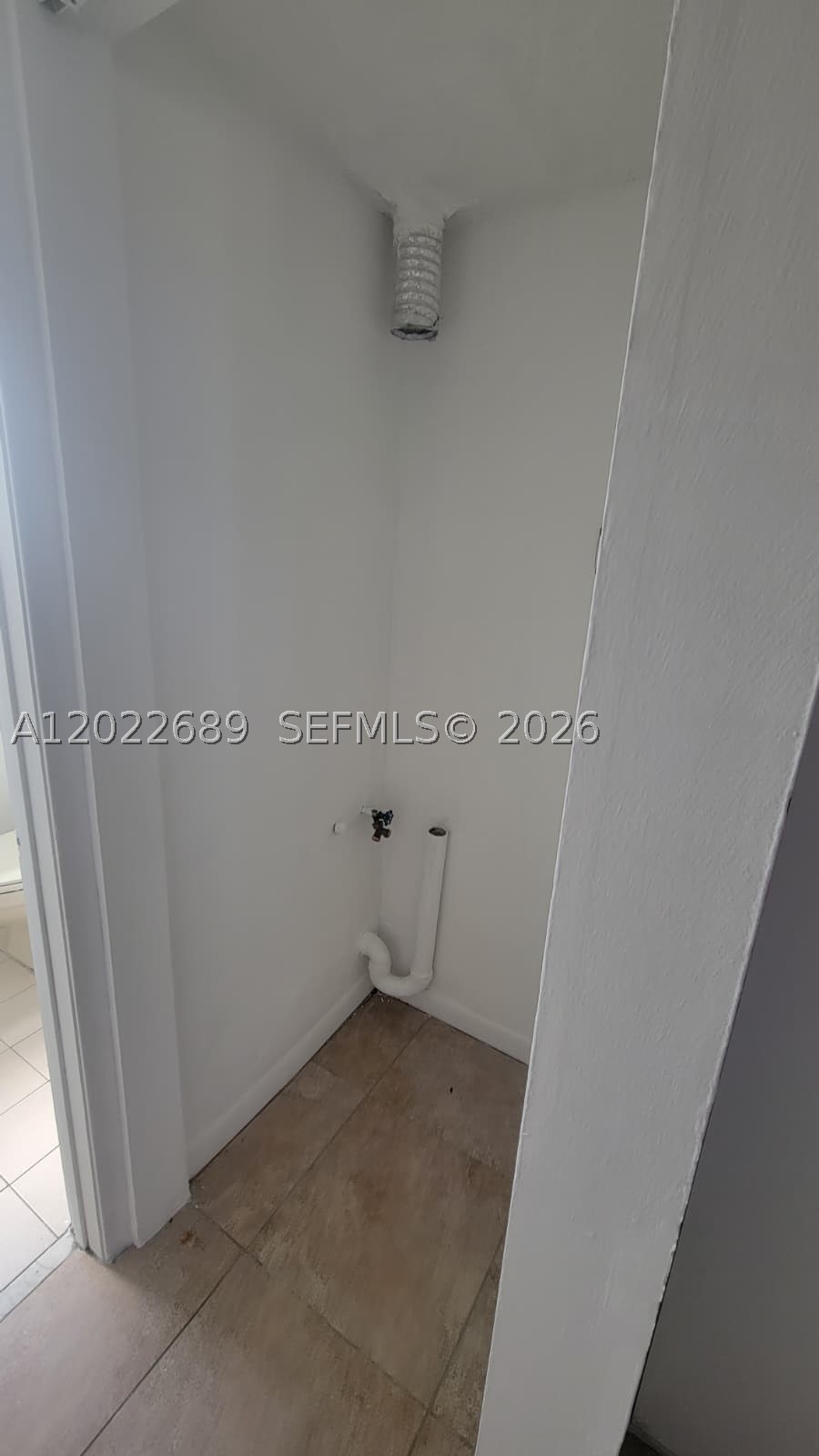 A12022689 Property Photo 9