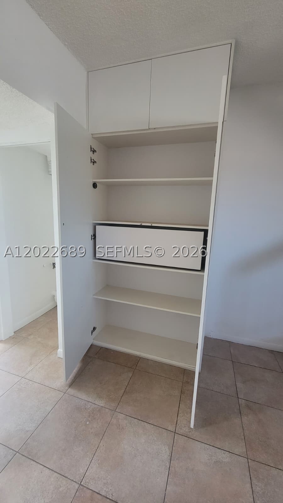 A12022689 Property Photo 10