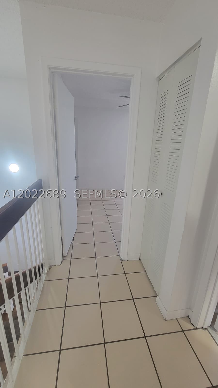 A12022689 Property Photo 17