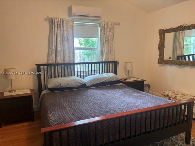 8228 Ne 8th Ct Property Photo 7