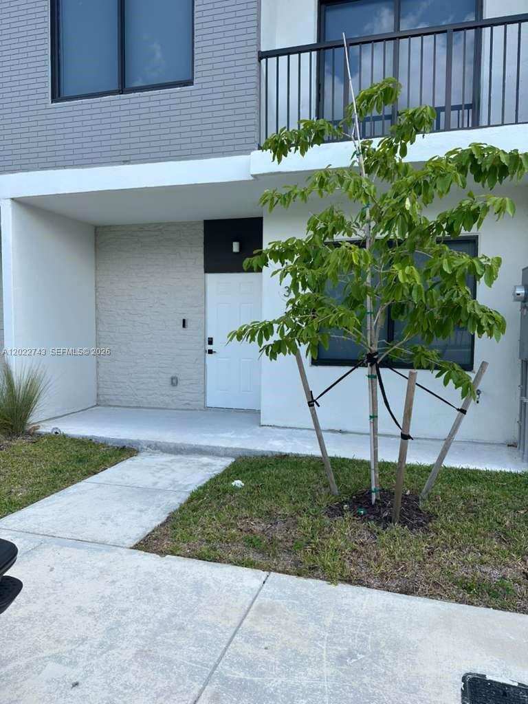 1310 Nw 5th St 1310 Property Photo 17