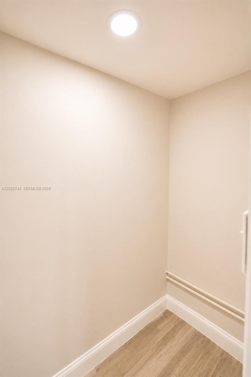 2573 Conroy Dr Property Photo 18