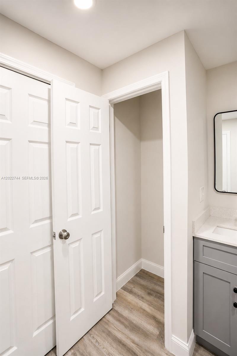 2573 Conroy Dr Property Photo 23