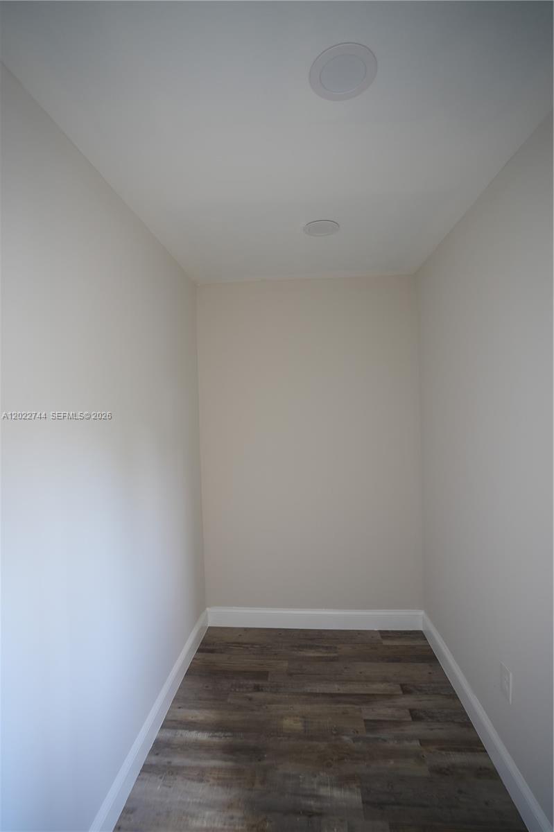 2573 Conroy Dr Property Photo 26