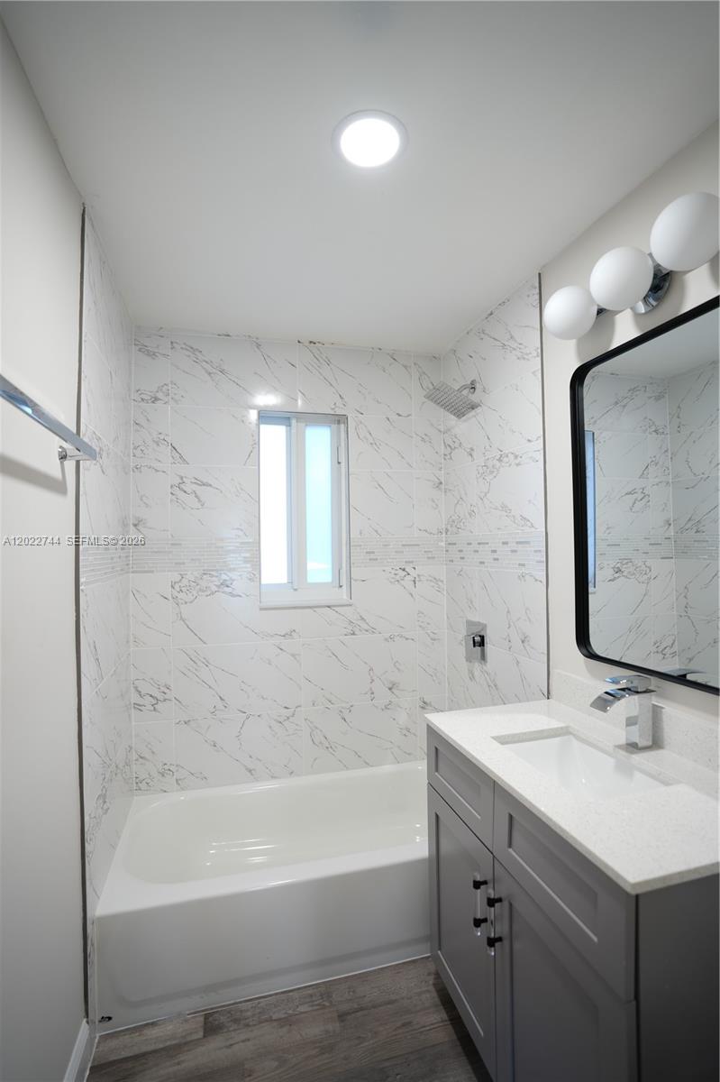 2573 Conroy Dr Property Photo 36