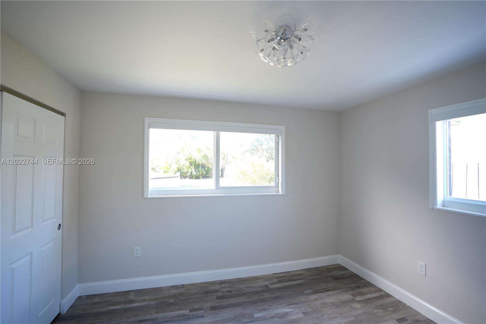 2573 Conroy Dr Property Photo 38