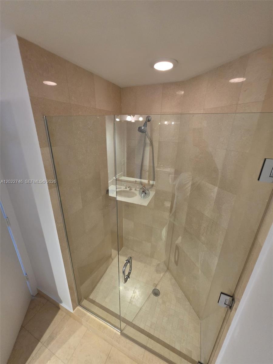 1060 Brickell Ave 2201 Property Photo 3