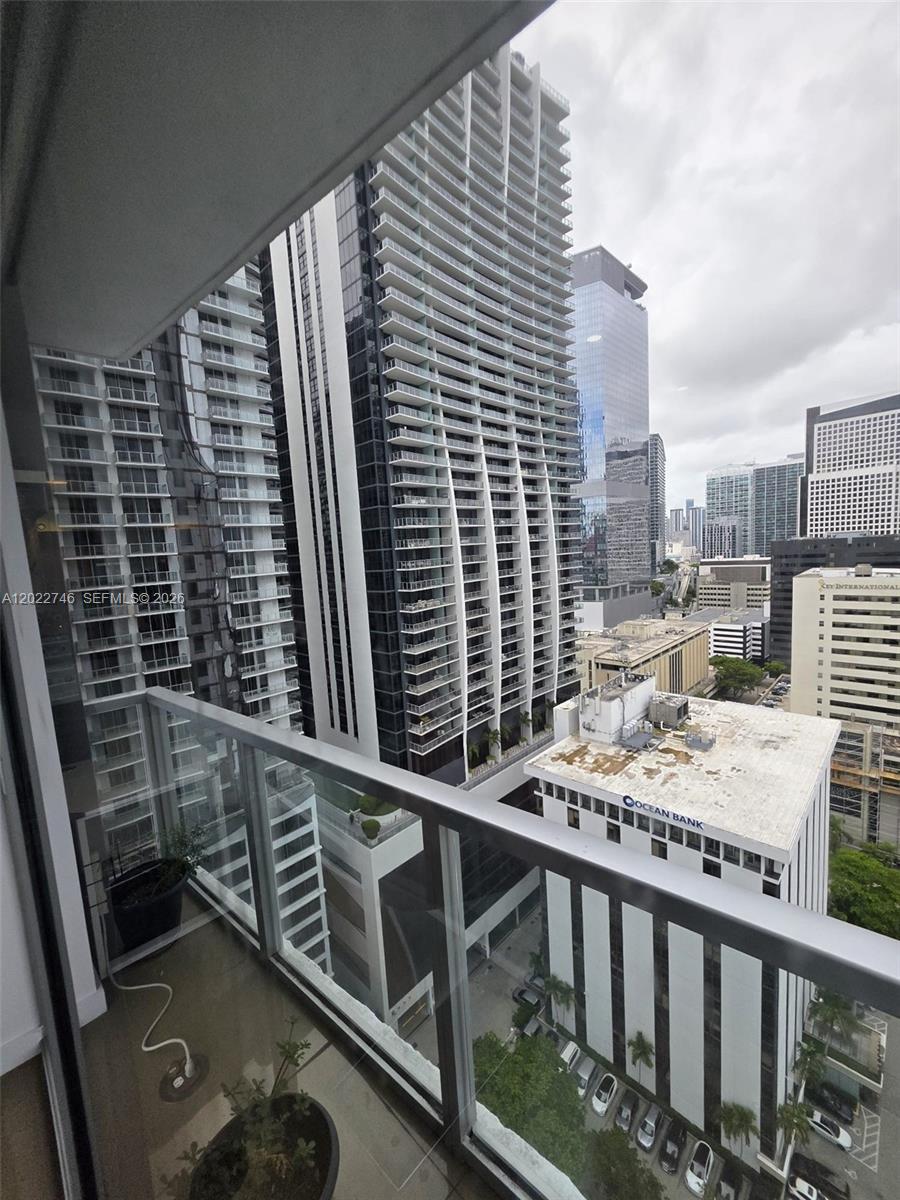 1060 Brickell Ave 2201 Property Photo 6