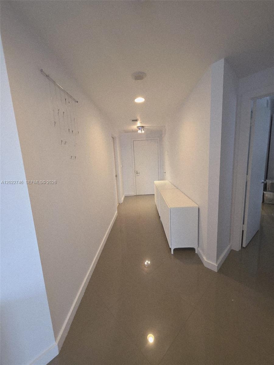 1060 Brickell Ave 2201 Property Photo 14