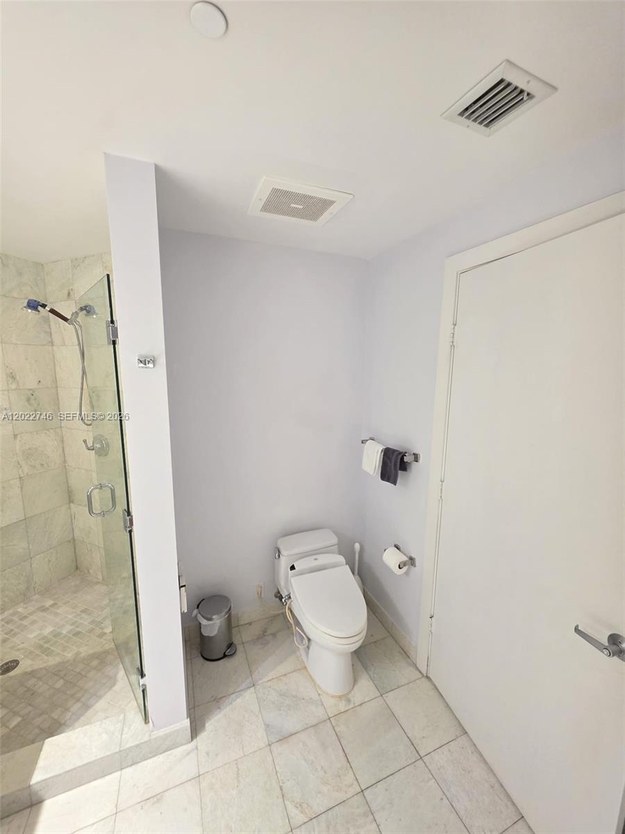 1060 Brickell Ave 2201 Property Photo 27