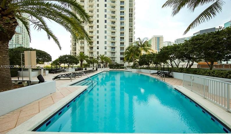 1060 Brickell Ave 2201 Property Photo 28