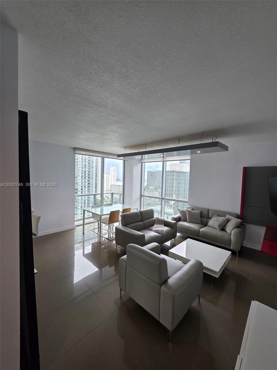 1060 Brickell Ave 2201 Property Photo 40