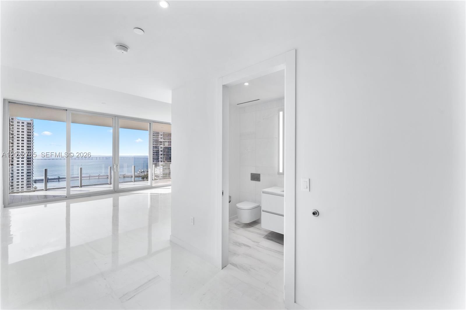 300 Biscayne Blvd Way 1802 Property Photo 5