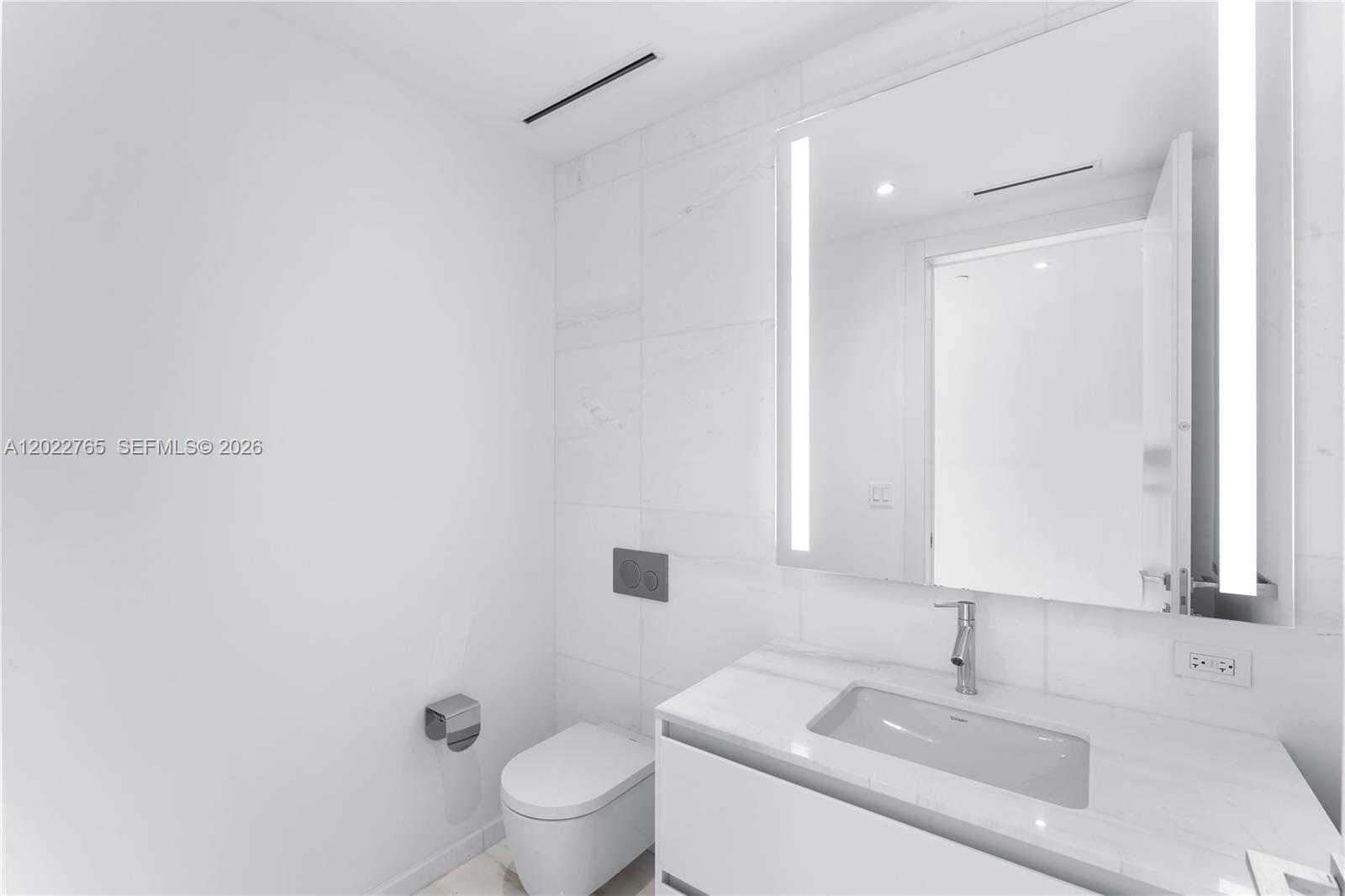 300 Biscayne Blvd Way 1802 Property Photo 10