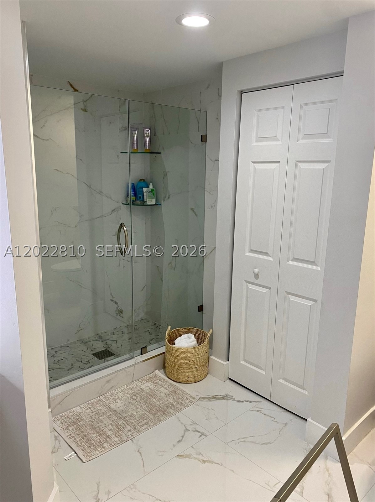 17125 N Bay Rd 3609 Property Photo 19