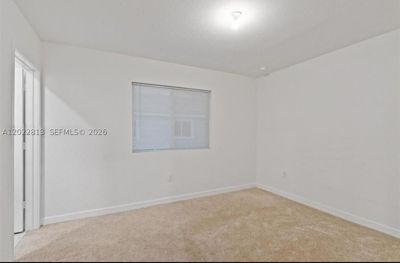 2474 Se 10th Ct Property Photo 12