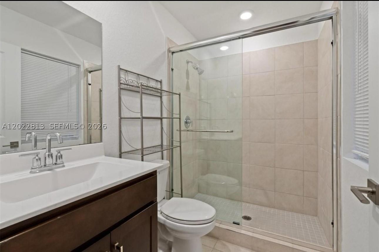 2474 Se 10th Ct Property Photo 13
