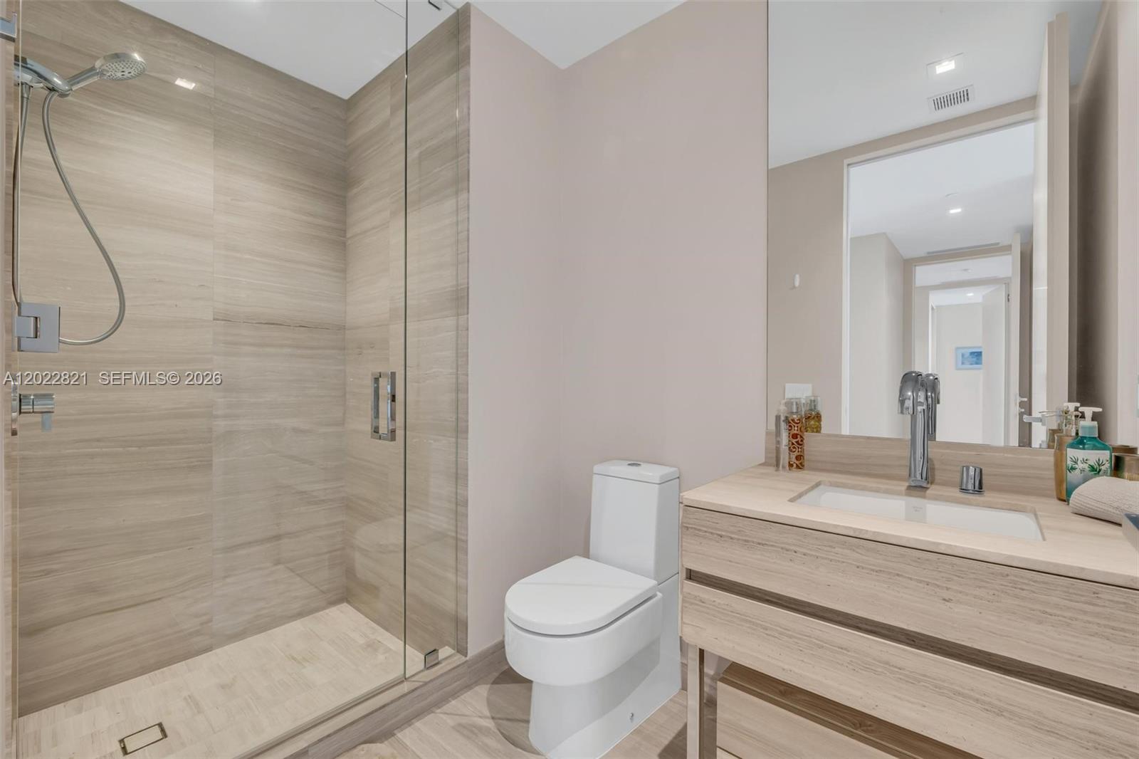18975 Collins Ave 2802 Property Photo 53