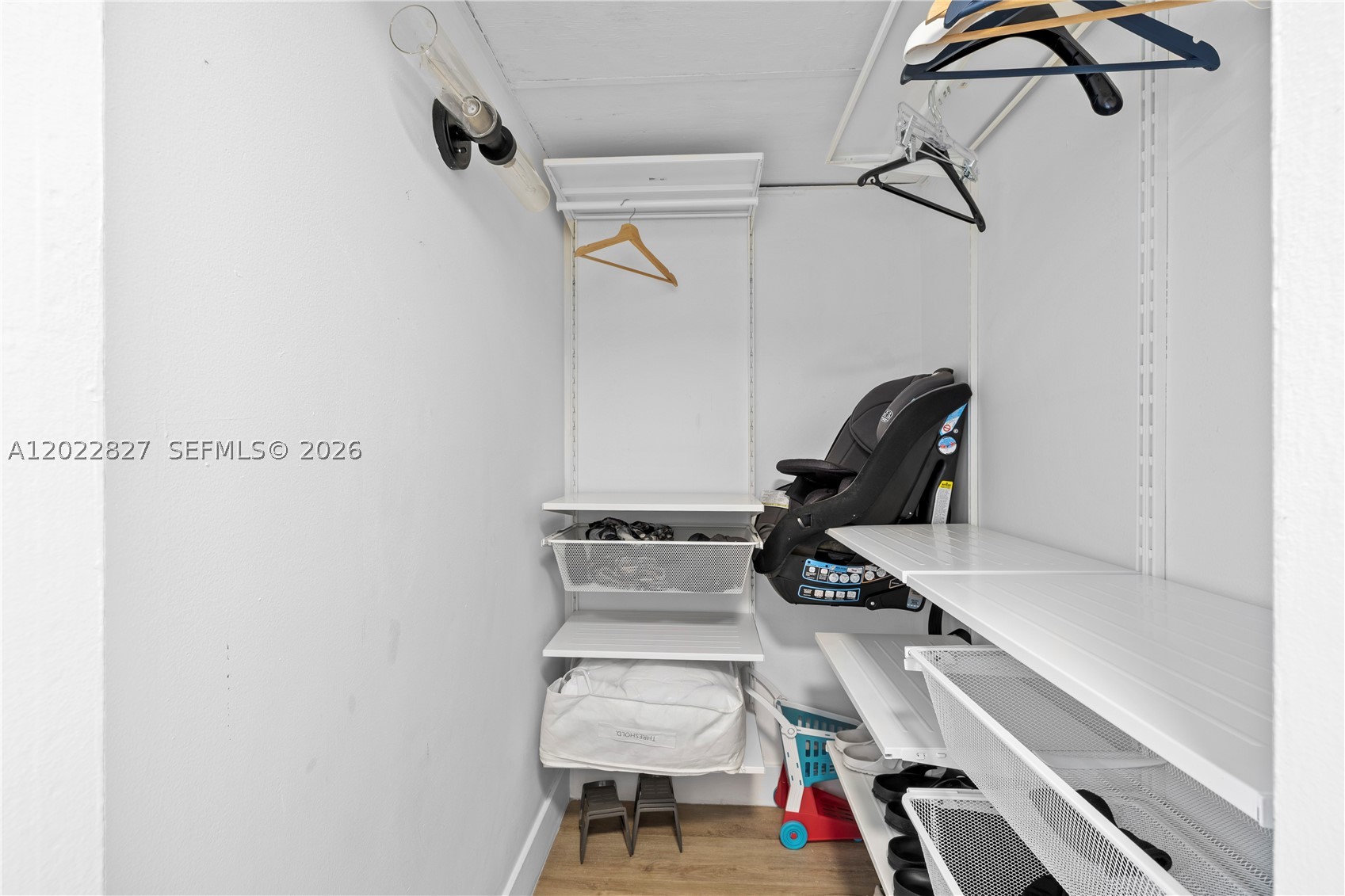 300 Bayview Dr 1504 Property Photo 32