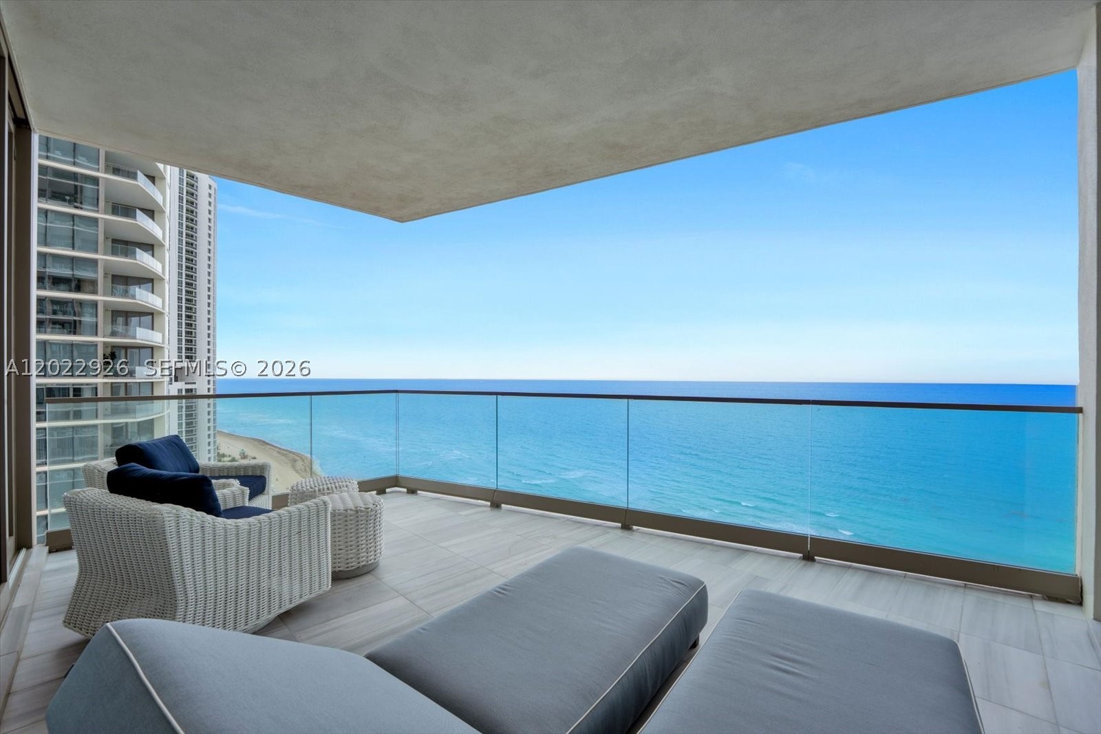 17901 Collins Ave 1801 Property Photo 8