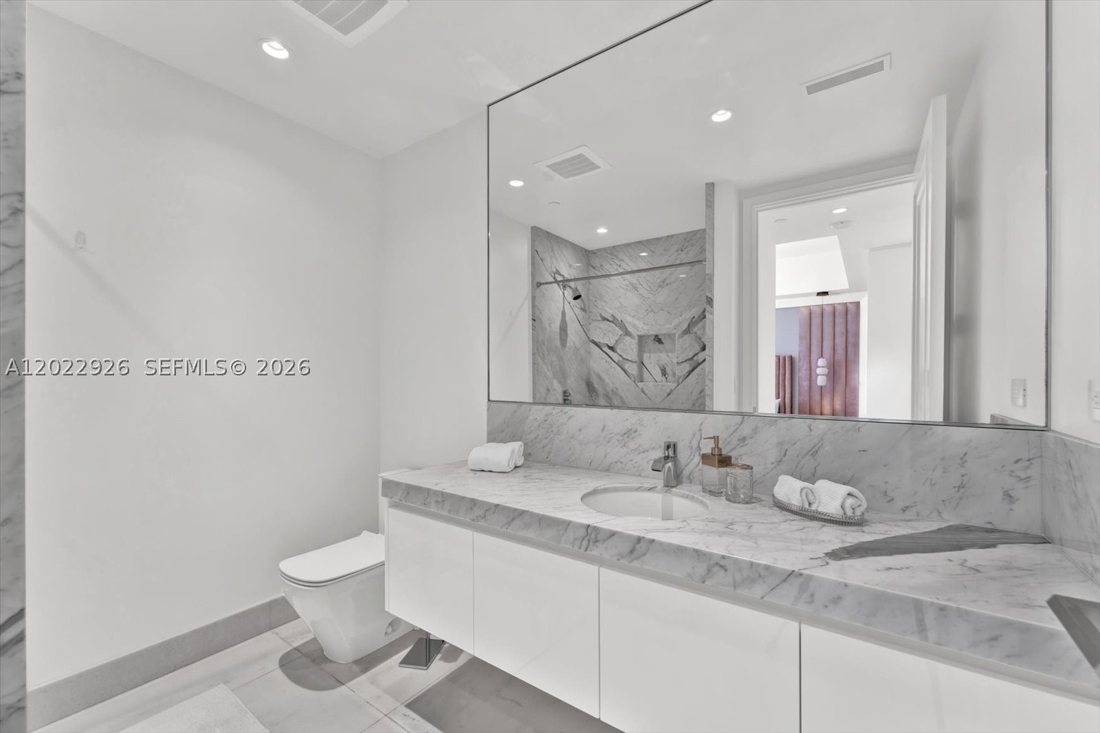 17901 Collins Ave 1801 Property Photo 28