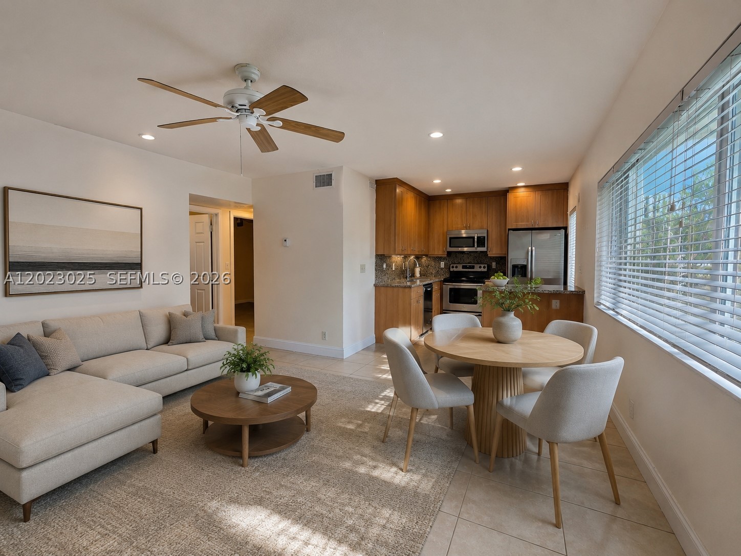 1423 Holly Heights Dr 4 Property Photo 6
