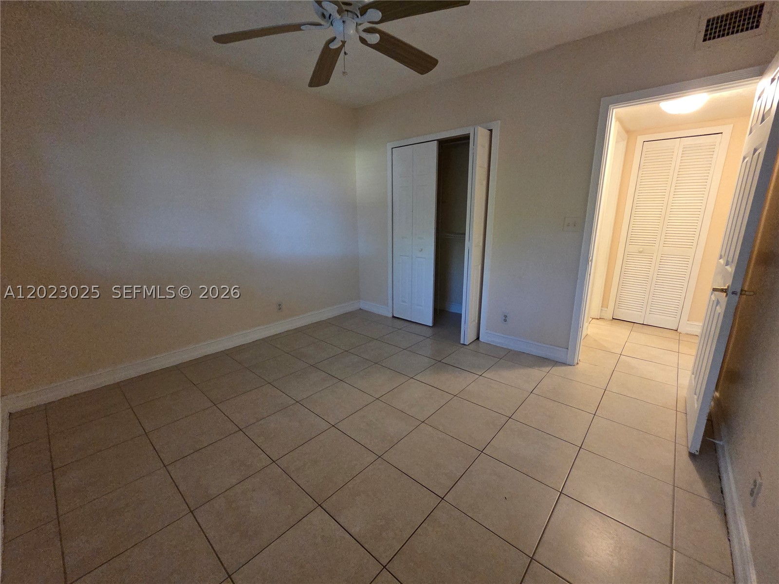 1423 Holly Heights Dr 4 Property Photo 16
