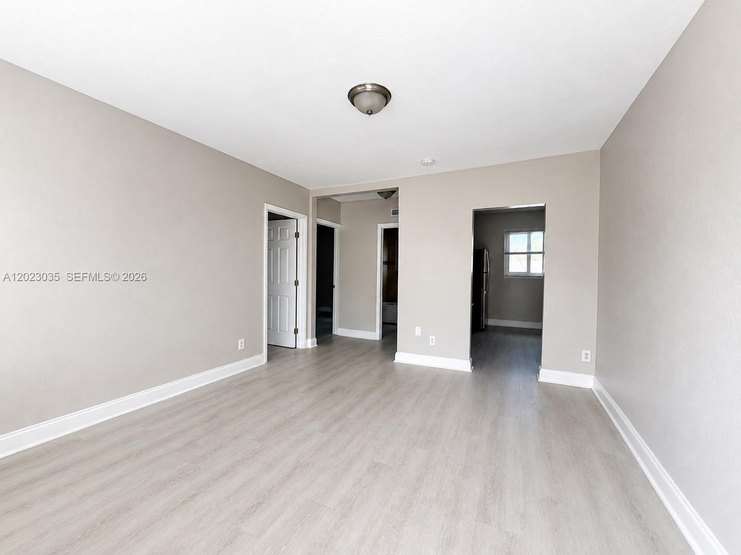 1920 Washington Ave 5 Property Photo 2