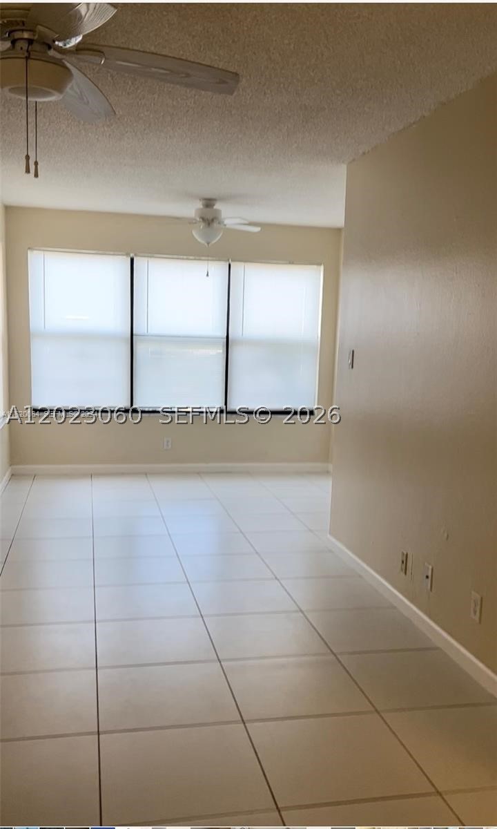 2946 S University Dr 7109 Property Photo 3