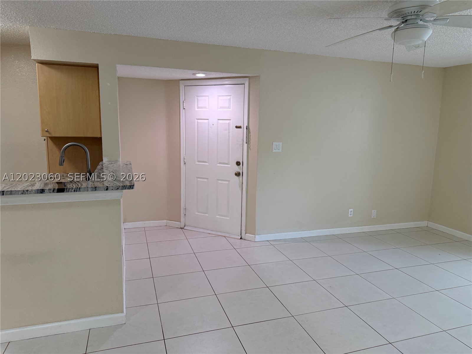 2946 S University Dr 7109 Property Photo 8