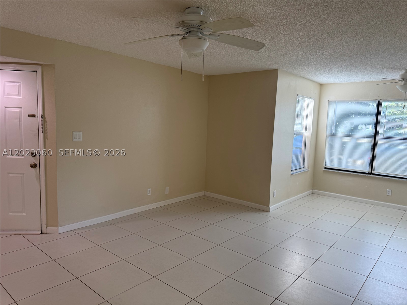 2946 S University Dr 7109 Property Photo 9