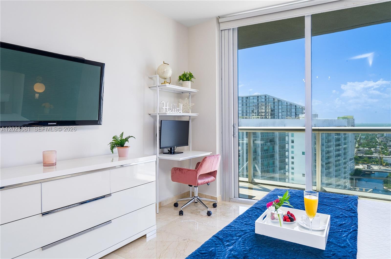 485 Brickell Ave 4206 Property Photo 13