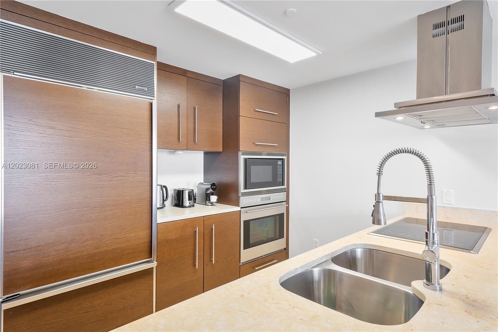 485 Brickell Ave 4206 Property Photo 20