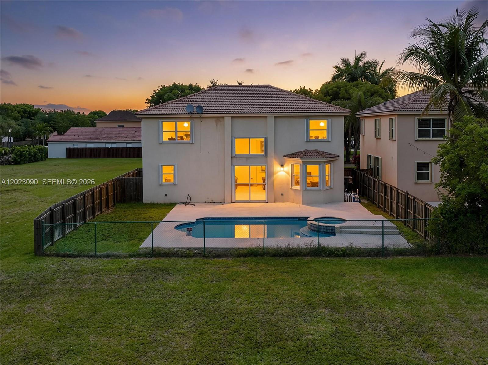 1730 Se 20th Ter Property Photo 3