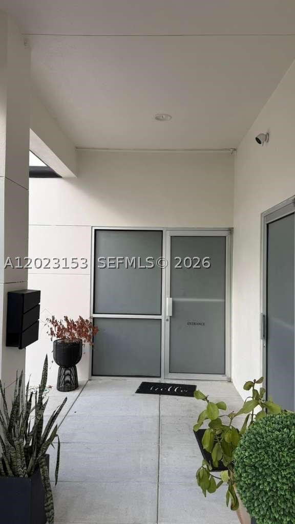 608 S Tampania Property Photo 23