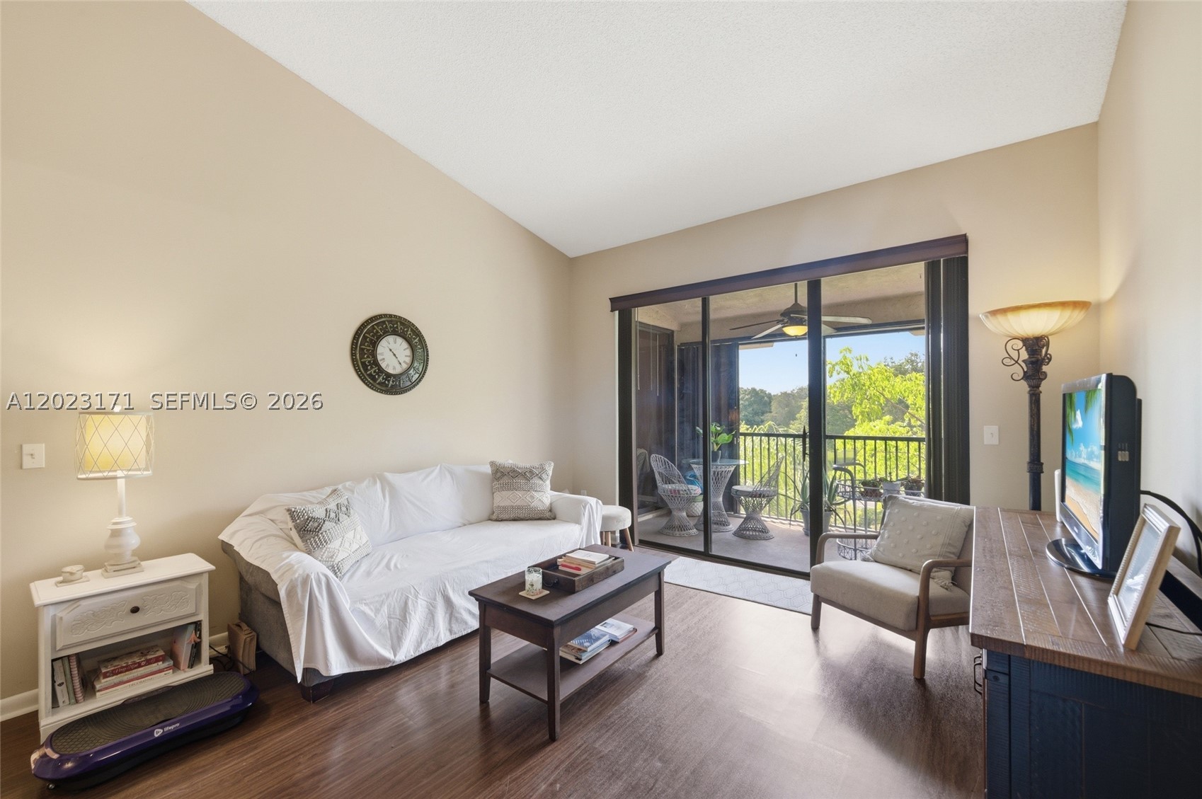 4111 Coral Tree Cir 327 Property Photo 6