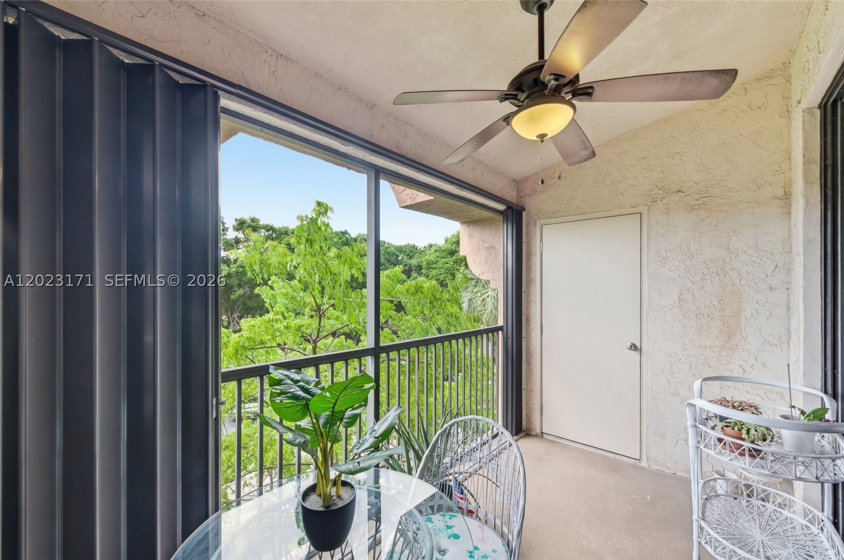 4111 Coral Tree Cir 327 Property Photo 8