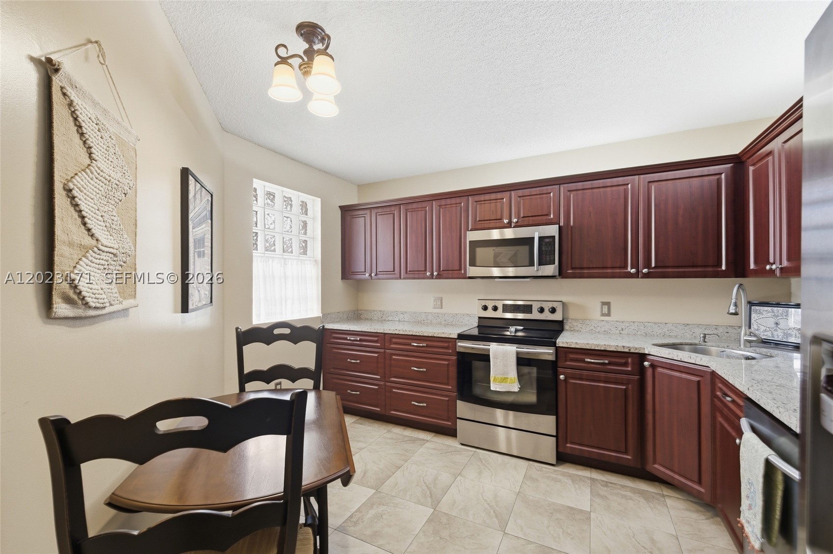 4111 Coral Tree Cir 327 Property Photo 13