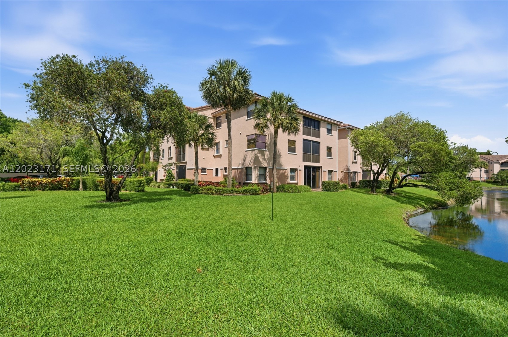 4111 Coral Tree Cir 327 Property Photo 25