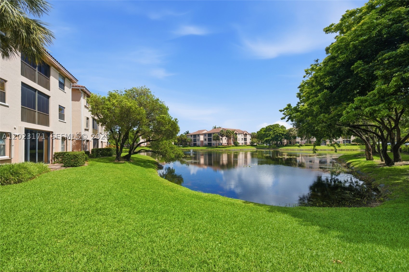 4111 Coral Tree Cir 327 Property Photo 26