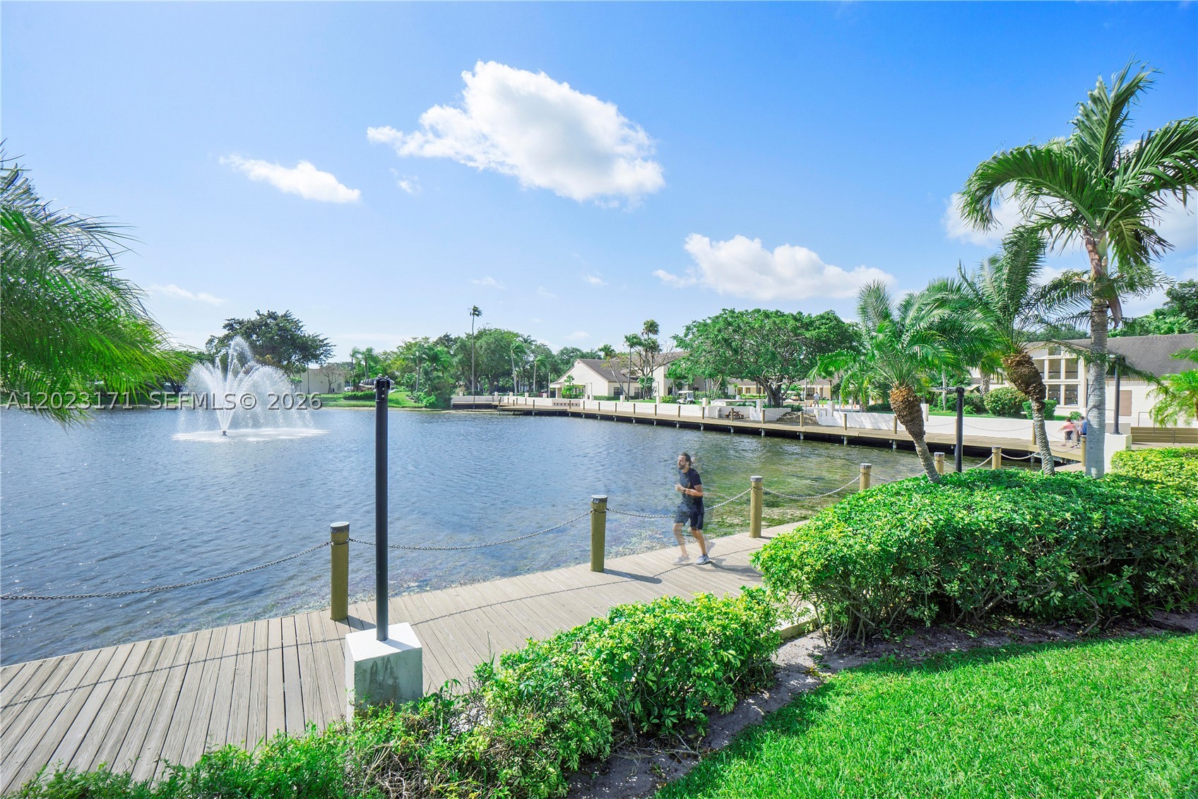 4111 Coral Tree Cir 327 Property Photo 44