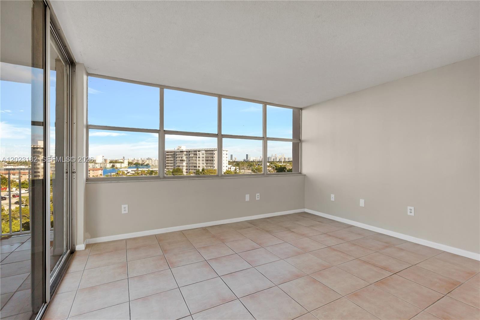 1300 Ne Miami Gardens Dr 714e Property Photo 6