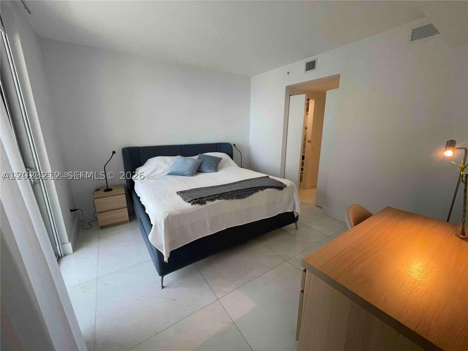 1300 Brickell Bay Dr 2304 Property Photo 6