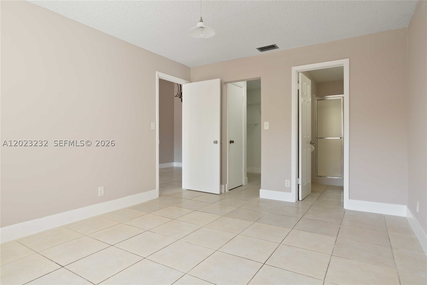 3633 Nw 99th Ter 7b Property Photo 9