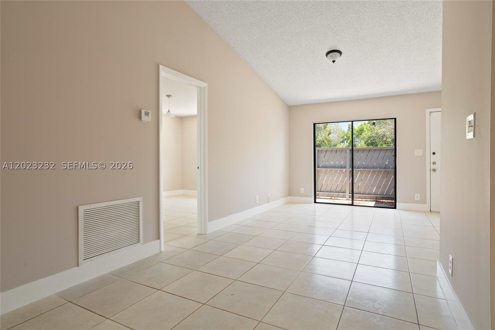 3633 Nw 99th Ter 7b Property Photo 13