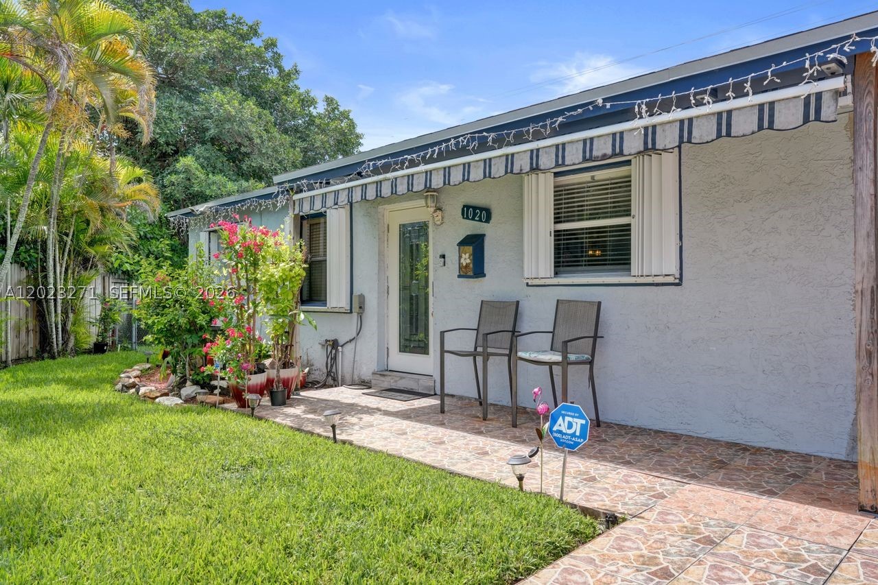 1020 NW 25th Ave