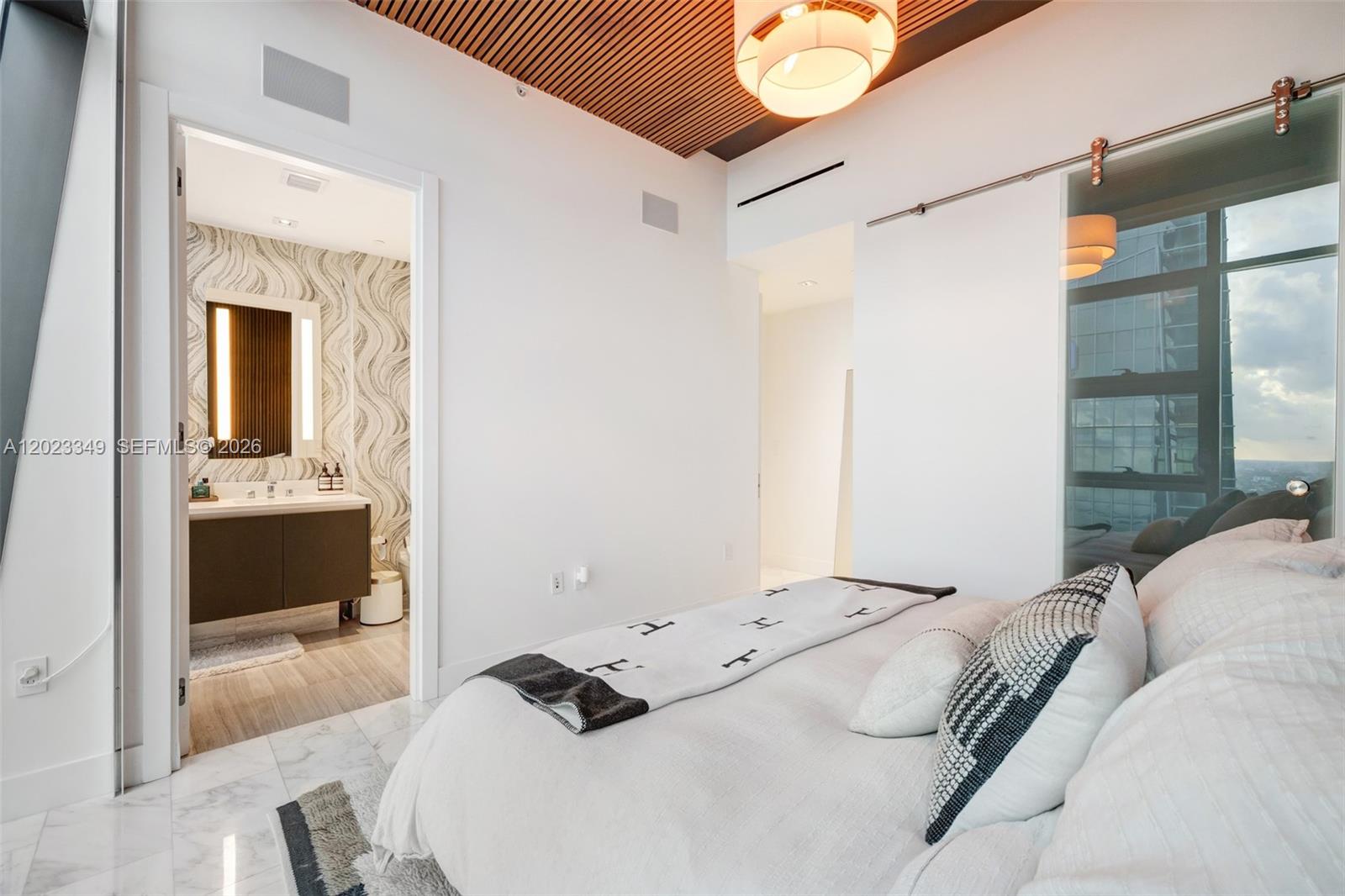 1451 Brickell Ave 4304 Property Photo 14