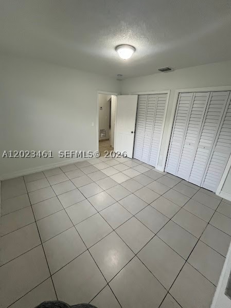 2411 Nw 65th St Property Photo 9